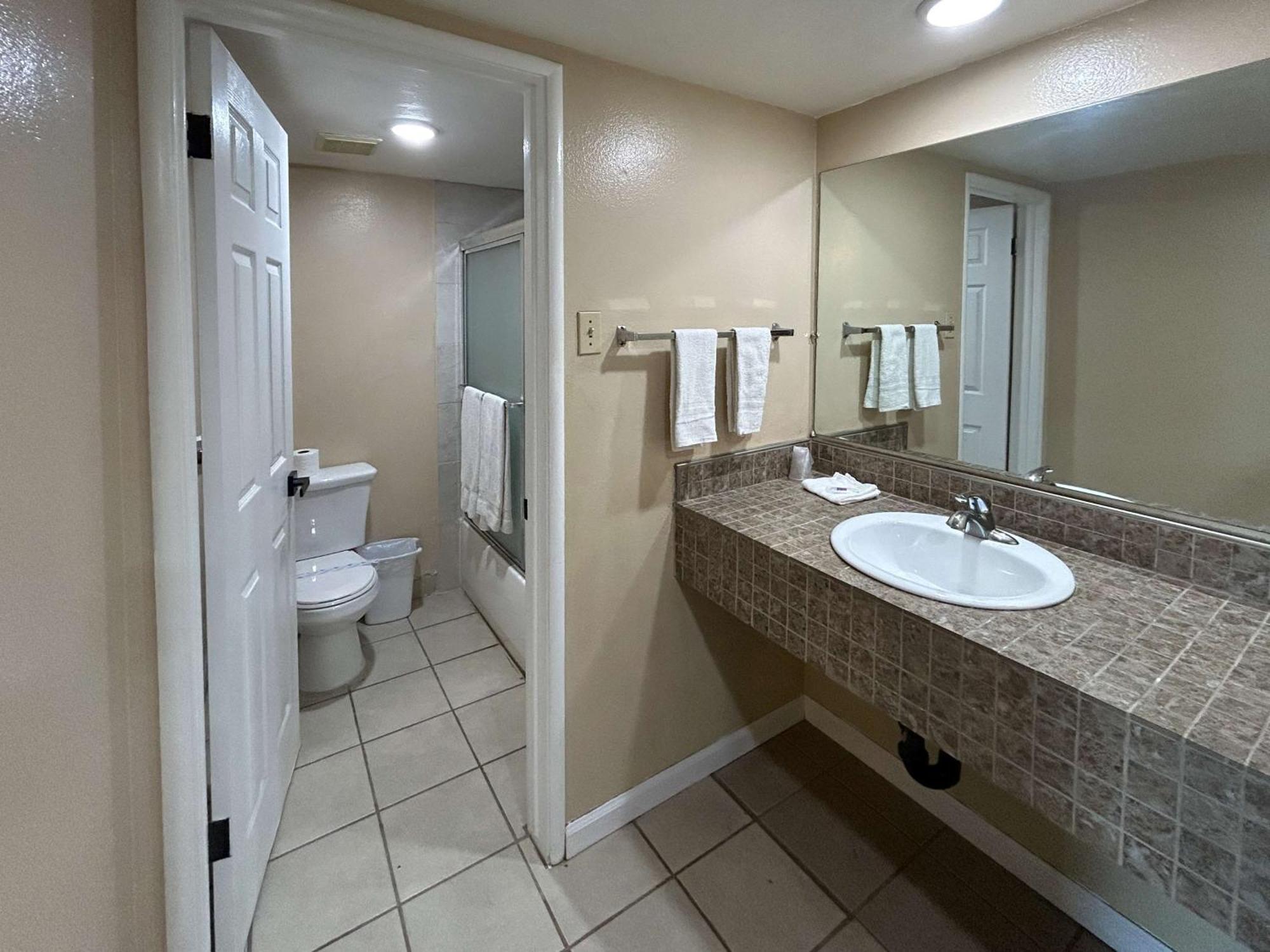 Motel 6 Selma, Ca Экстерьер фото