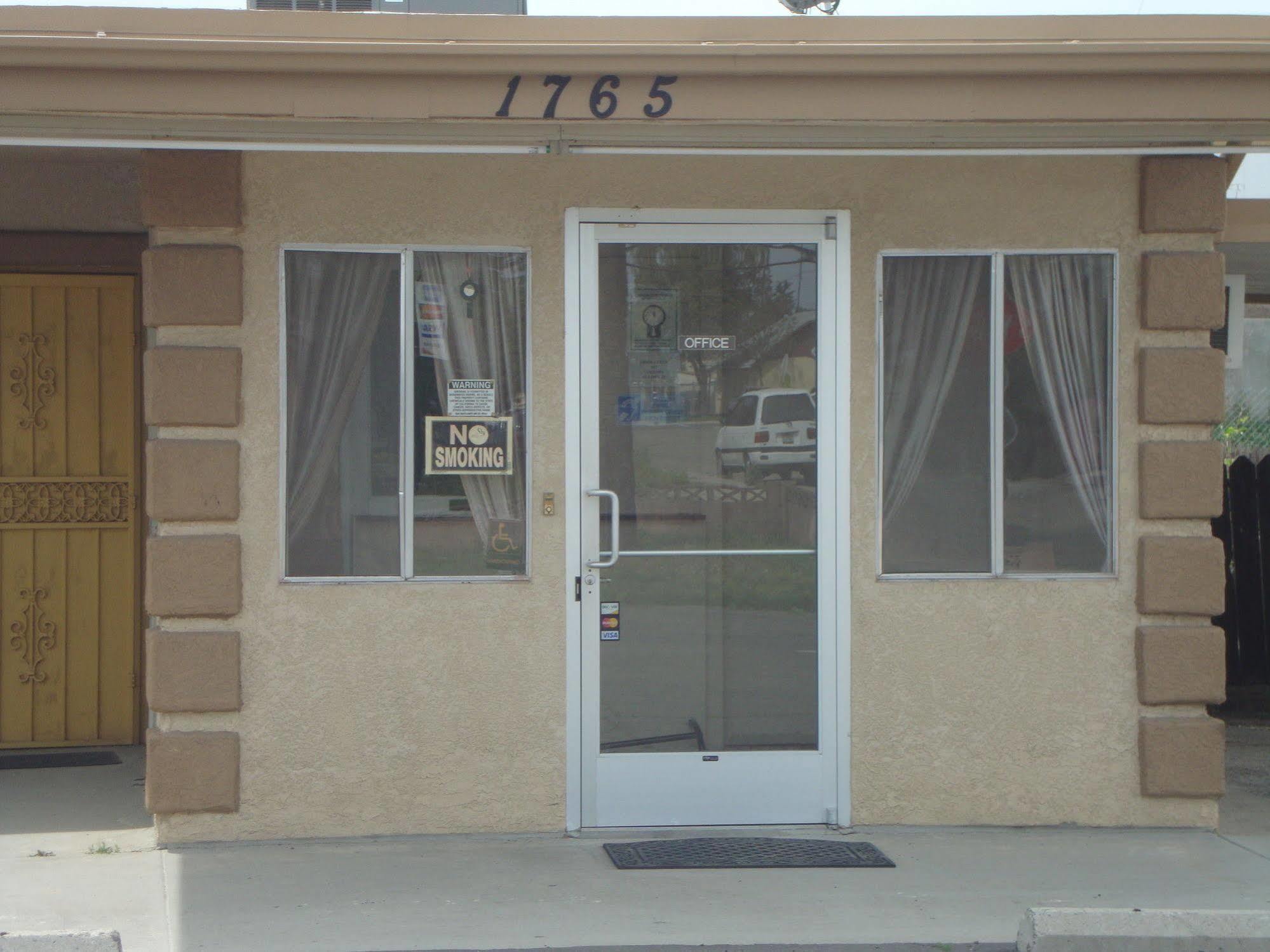 Motel 6 Selma, Ca Экстерьер фото