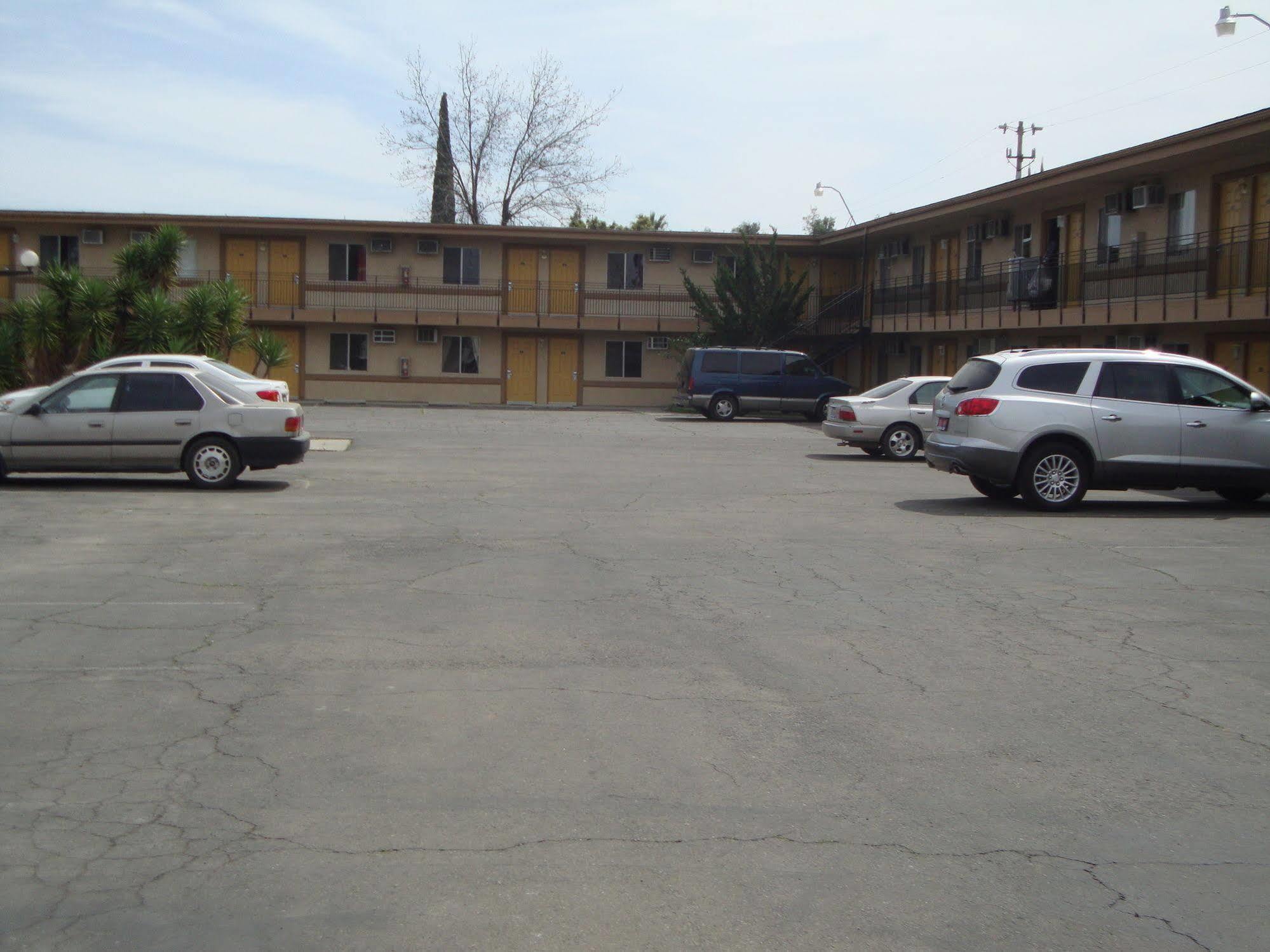 Motel 6 Selma, Ca Экстерьер фото
