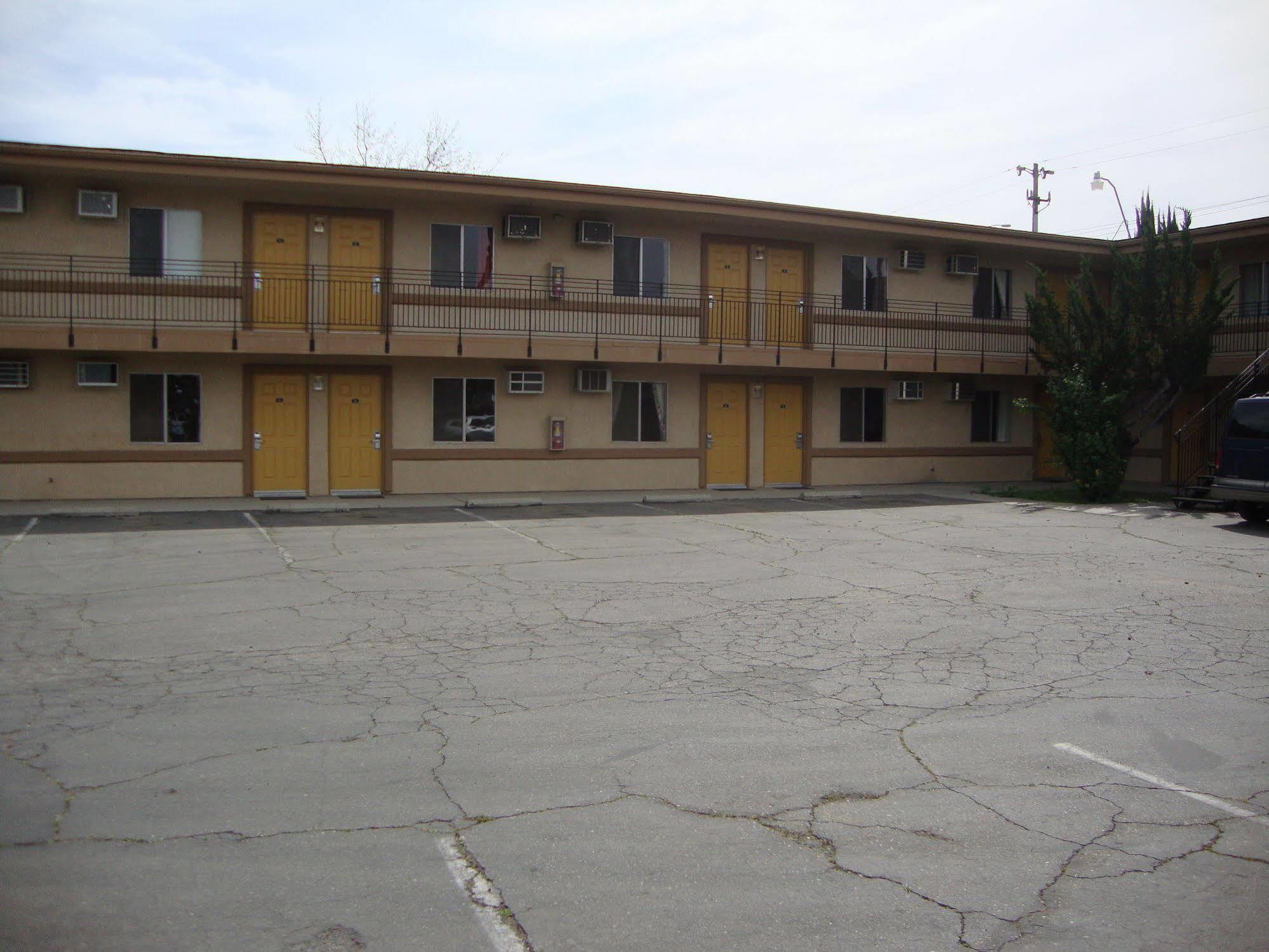 Motel 6 Selma, Ca Экстерьер фото